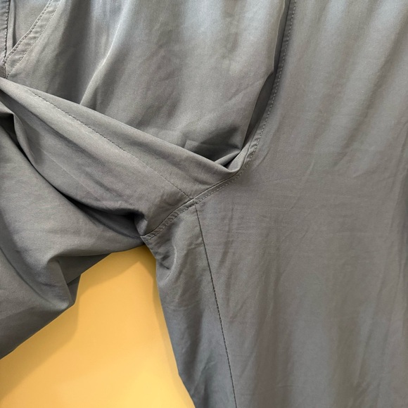 NWOT Eddie Bauer Women's Departure Ankle Pants travel pants size medium in blue - Picture 10 of 13